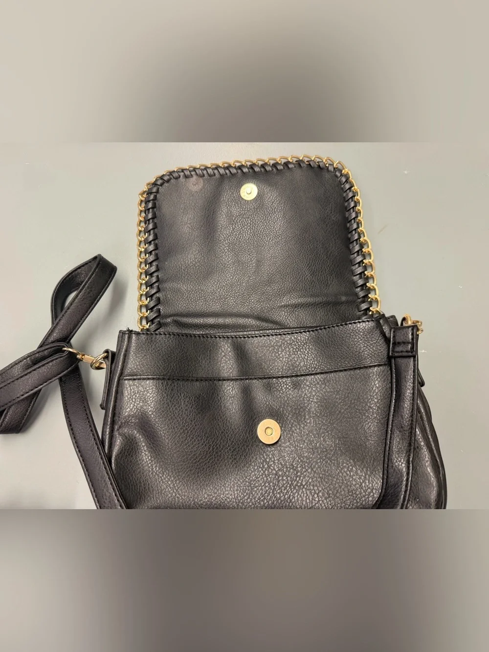 bebe bag front this